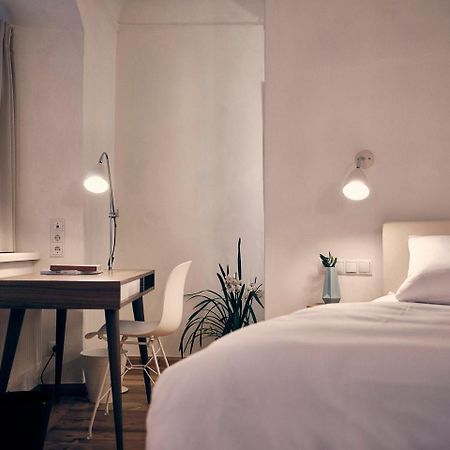 Hotel Kontor Халль в Триоле Экстерьер фото